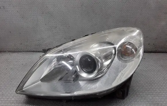 Mercedes-Benz B W245 Headlight/headlamp A1698201761