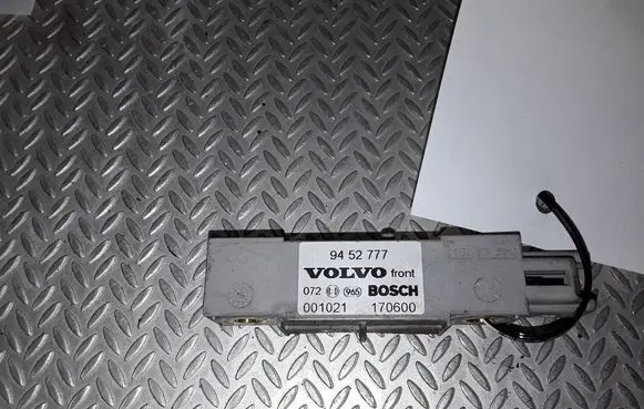 Volvo V70 Airbag deployment crash/impact sensor 9452777