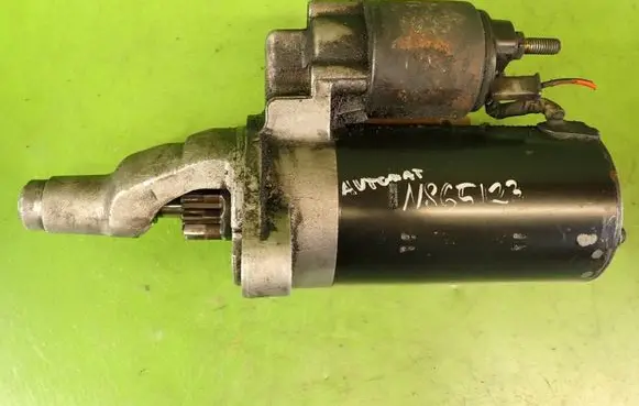 Audi A6 S6 C5 4B Starter motor