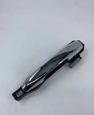 Mitsubishi L200 Rear door exterior handle