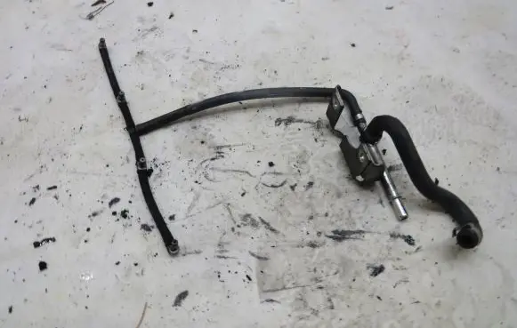 Fiat 500X Fuel return line/hose 55271701