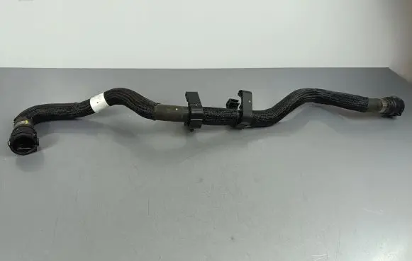 Jeep Grand Cherokee WL Engine coolant pipe/hose
