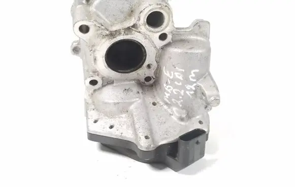 Mercedes-Benz E W212 EGR valve A6511400360