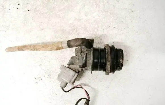 Mazda 5 Windscreen/windshield washer pump 8603109120 860310-9120