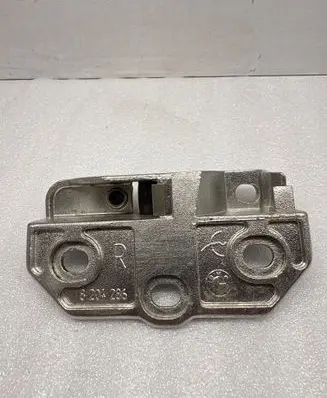 BMW 6 E63 E64 Convertible roof lock/latch 8204286