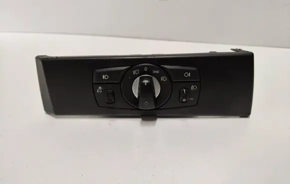 BMW 5 E60 E61 Light switch 6988566 33295001 300904106284