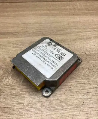 Audi A3 S3 8L Airbag control unit/module 1J0909601A