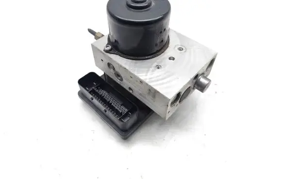 Nissan Pathfinder R51 ABS Pump 476603X10A 06210205224 06210908573