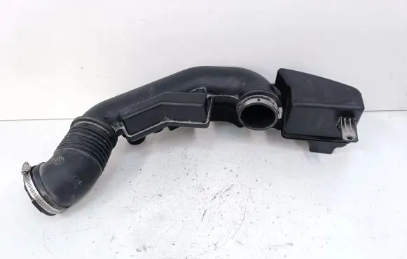 Subaru Outback (BT) Intake resonator 