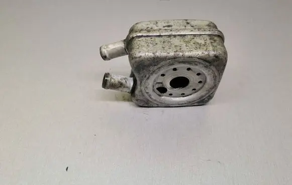 Engine oil radiator