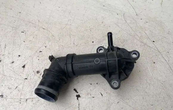 Thermostat/thermostat housing