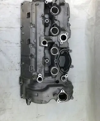 BMW 7 F01 F02 F03 F04 Rocker cam cover 11128648125