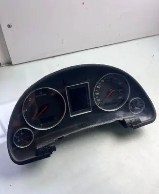 Audi A4 S4 B6 8E 8H Speedometer (instrument cluster) 1036901830