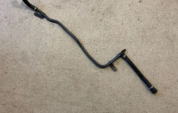 BMW X5 G05 Engine coolant pipe/hose 8598360