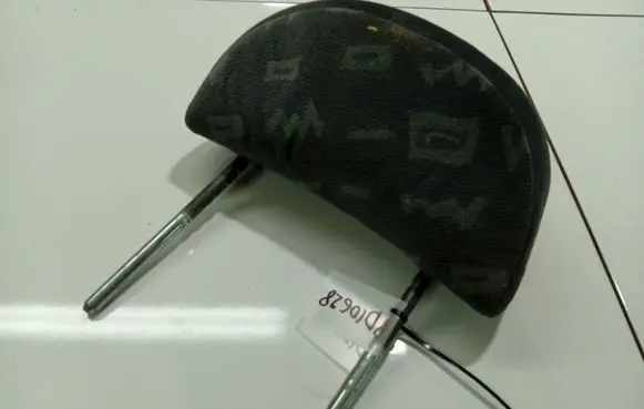 Seat Alhambra (Mk1) Front seat headrest 