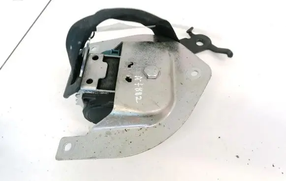 Alfa Romeo 159 Rear seatbelt