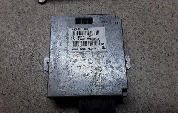 Mercedes-Benz R W251 Other control units/modules A2098201885