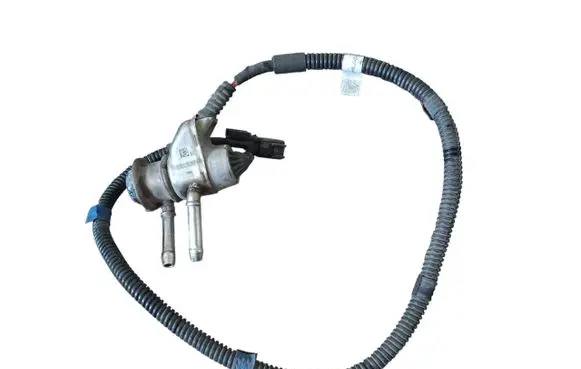 Ford Ranger AdBlue injector JB3G5J281BC 0444015067 A20820234725