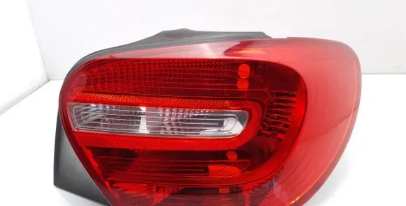 Rear/tail lights
