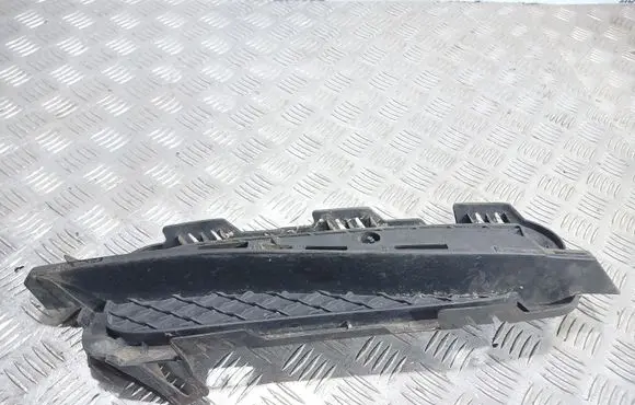 Jaguar XF X250 Front bumper lower grill 8X2315K233BC