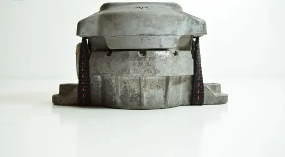 Audi A8 S8 D3 4E Gearbox mount 4E0399151CD