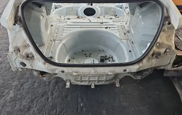 Rear quarter panel