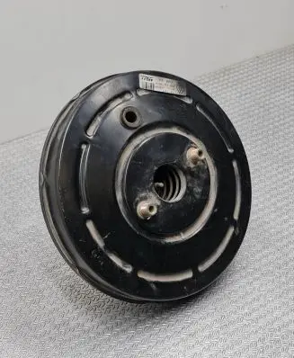 Renault Megane II Brake booster 8200157453