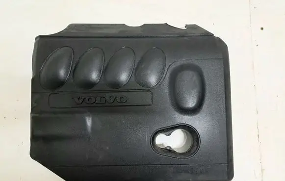 Volvo V50 Engine cover (trim) 