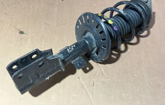 Peugeot 5008 II Front shock absorber with coil spring 9819718680 E4873201 09000521