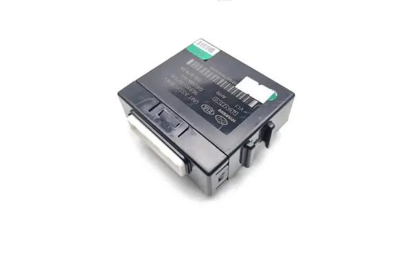 Hyundai i40 Parking PDC control unit/module 96880-3Z100 GI600A1101