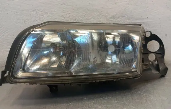 Volvo S80 Headlight/headlamp 8620662