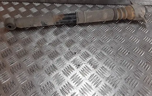 Volkswagen Touran I Rear shock absorber/damper