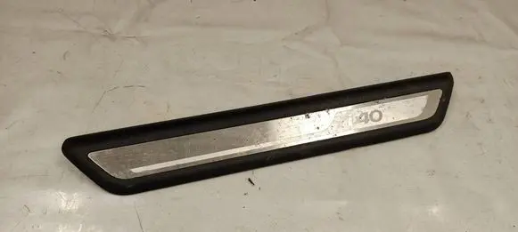 Hyundai i40 Front sill trim cover 858833Z100