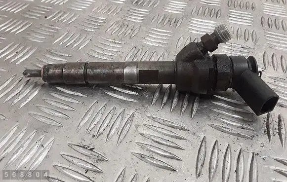 Fuel injector