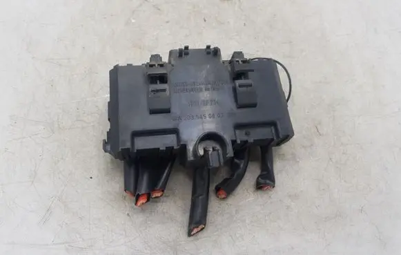 Lexus IS 220D-250-350 Positive wiring loom A2035450803