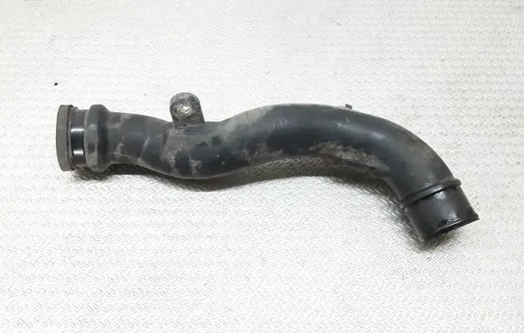 Toyota Avensis Verso Intercooler hose/pipe 1736227030