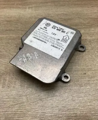 Skoda Fabia Mk1 (6Y) Airbag control unit/module 1C0909601C 5WK43126
