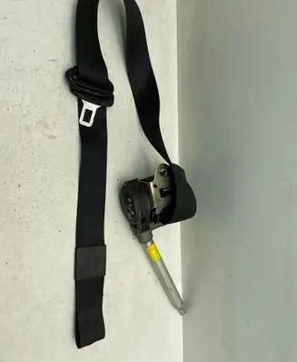 Audi A3 S3 8L Front seatbelt 8L2857706 560358200