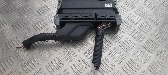 Toyota RAV 4 (XA30) Engine control unit/module 8966142C11 89661-42C11
