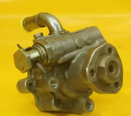 Seat Toledo II (1M) Power steering pump 1J0422154A
