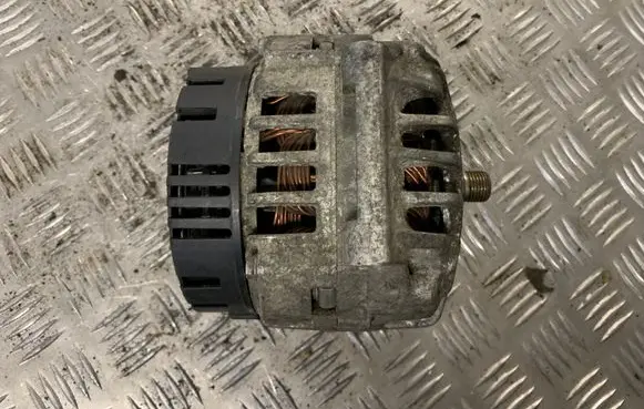 Renault Scenic I Generator/alternator 8200030635