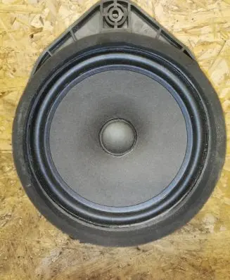 Opel Mokka Front door speaker 545295771 13350328 26265116
