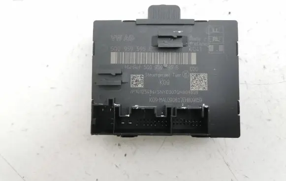 Audi Q2 - Door control unit/module 5Q0959595E