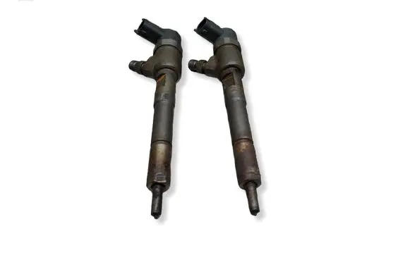 Fiat Panda III Fuel injector S27624886 0445110351