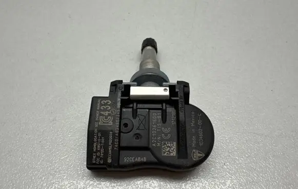 Tesla Model 3 Tire pressure sensor A2C10261600 103460200C