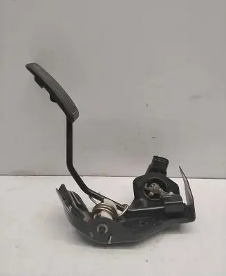 Toyota Avensis T250 Accelerator throttle pedal 8928147010 1983003010