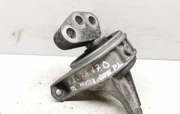 Opel Astra H Engine mount bracket 24427298