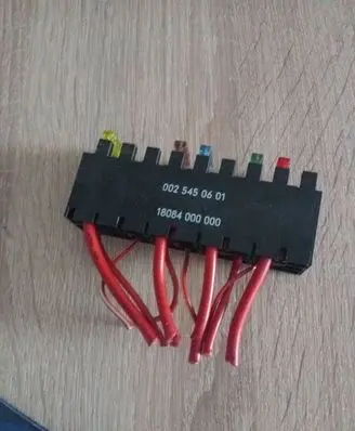 Mercedes-Benz C W202 Fuse box set 0025450601