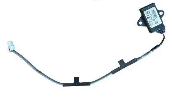 Mitsubishi Lancer Evolution X Aerial antenna amplifier 8637A132 G8D640MANT 32090210009401