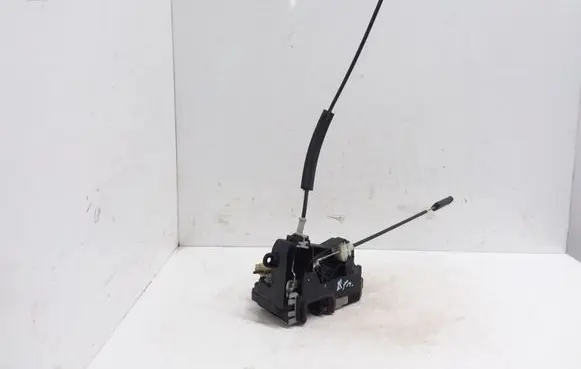 Opel Signum Front door lock 24447341